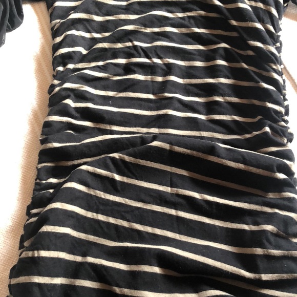 Akira Ruched Dress - Picture 4 of 7